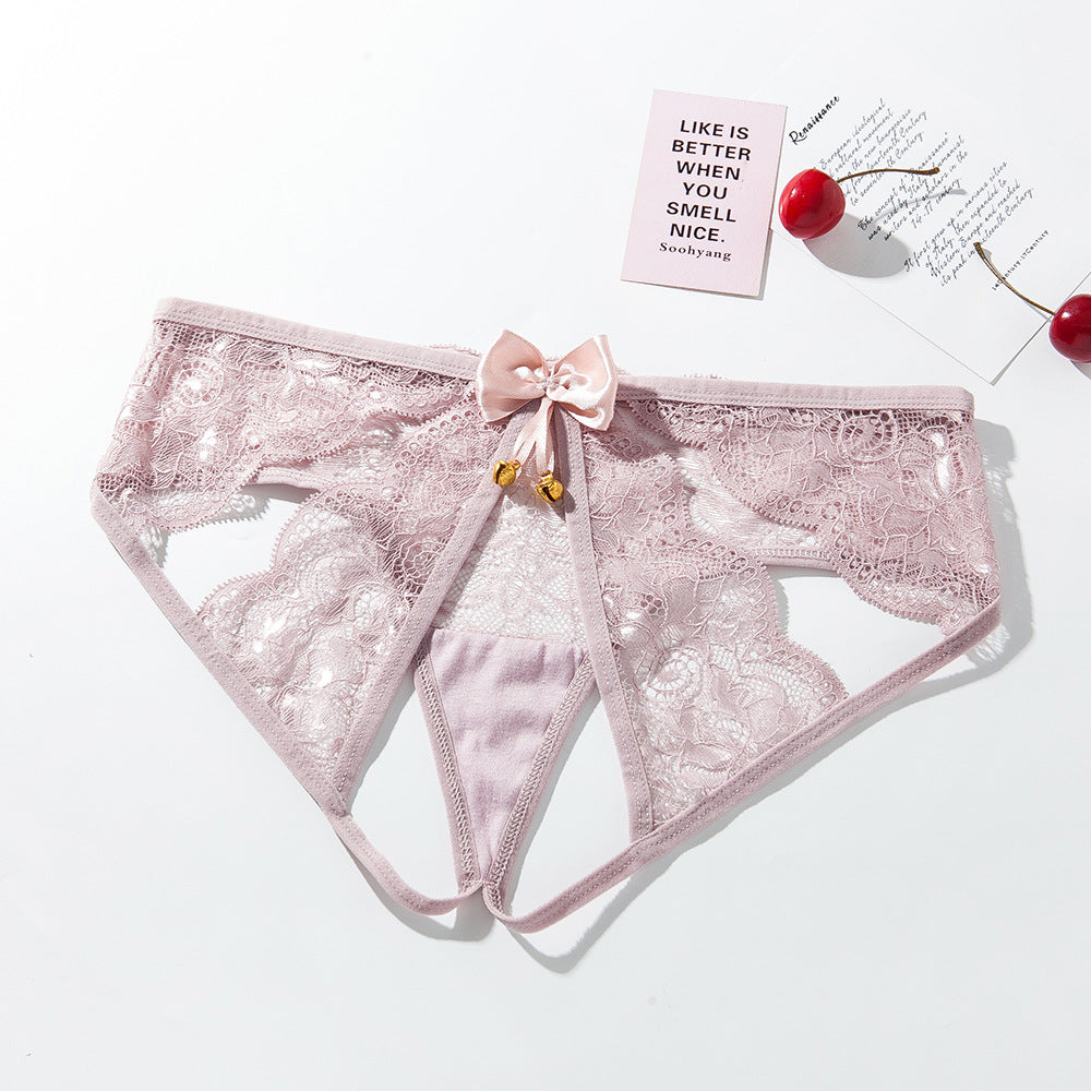 【さくらんぼチャーム付き】穴空きセクシーショーツ